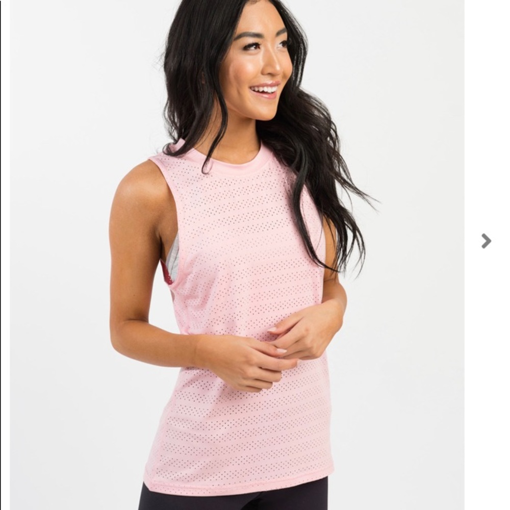 Blossom Chill Zyia Tank size Small